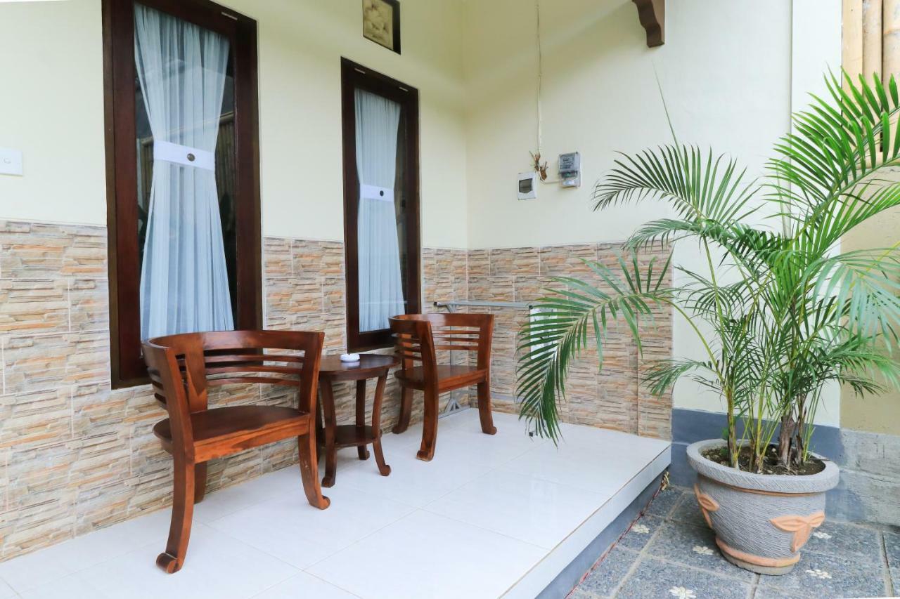 Prasada Guesthouse Canggu Екстериор снимка