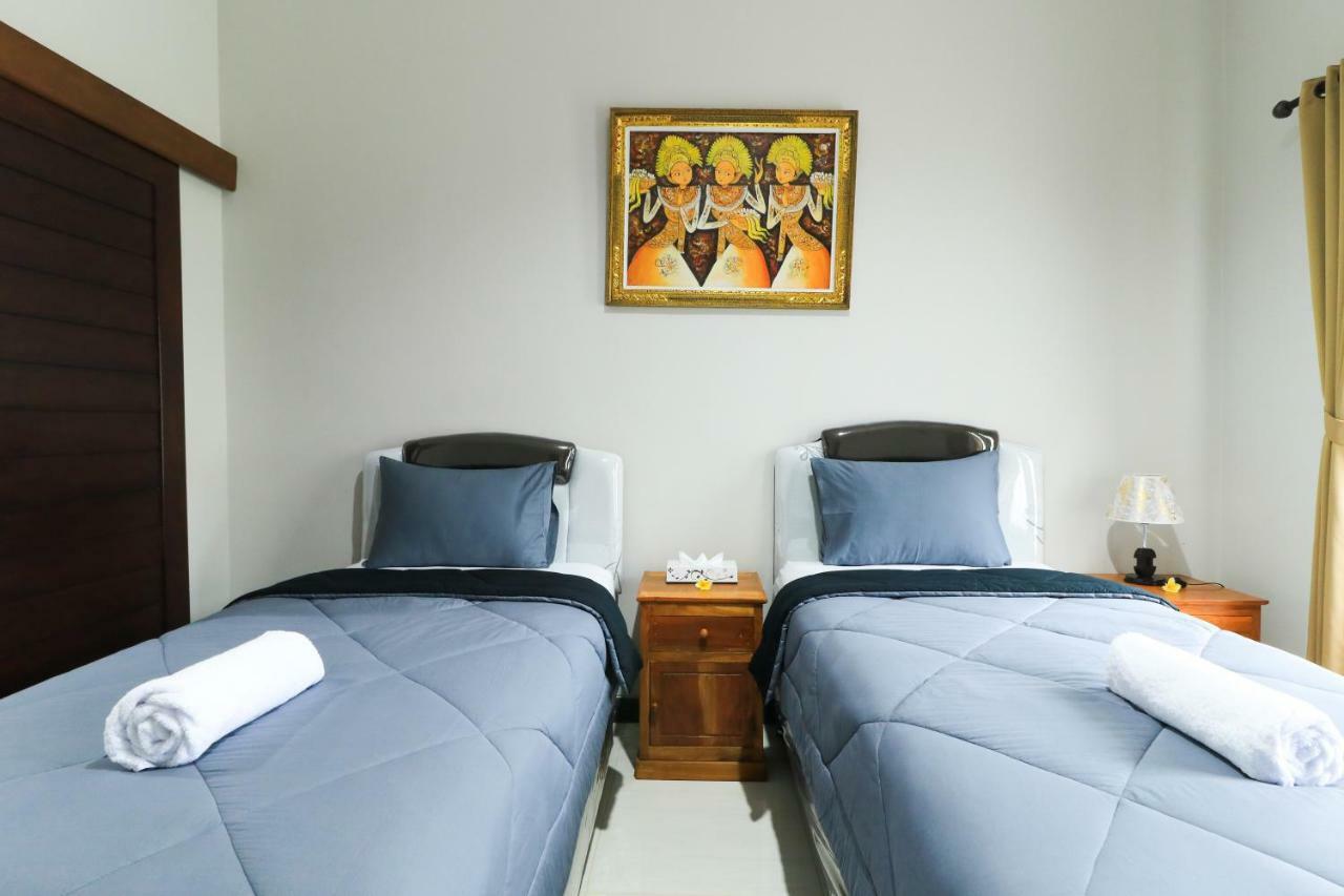 Prasada Guesthouse Canggu Екстериор снимка