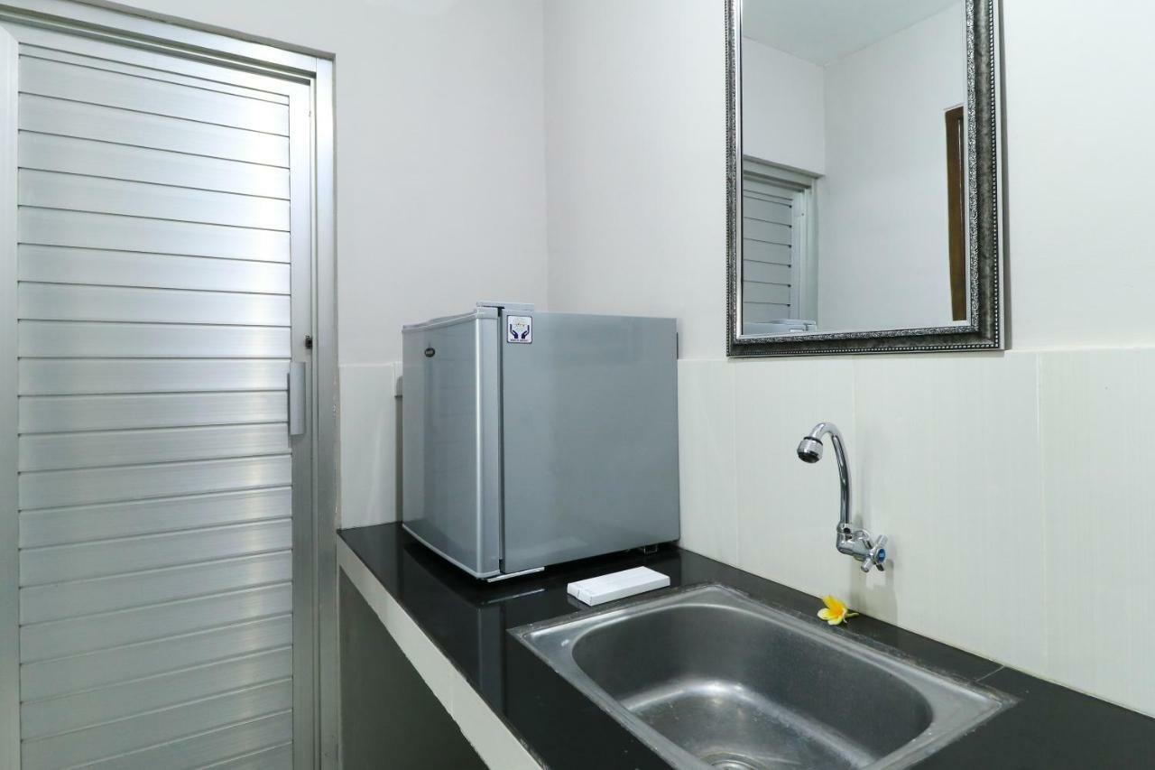 Prasada Guesthouse Canggu Екстериор снимка
