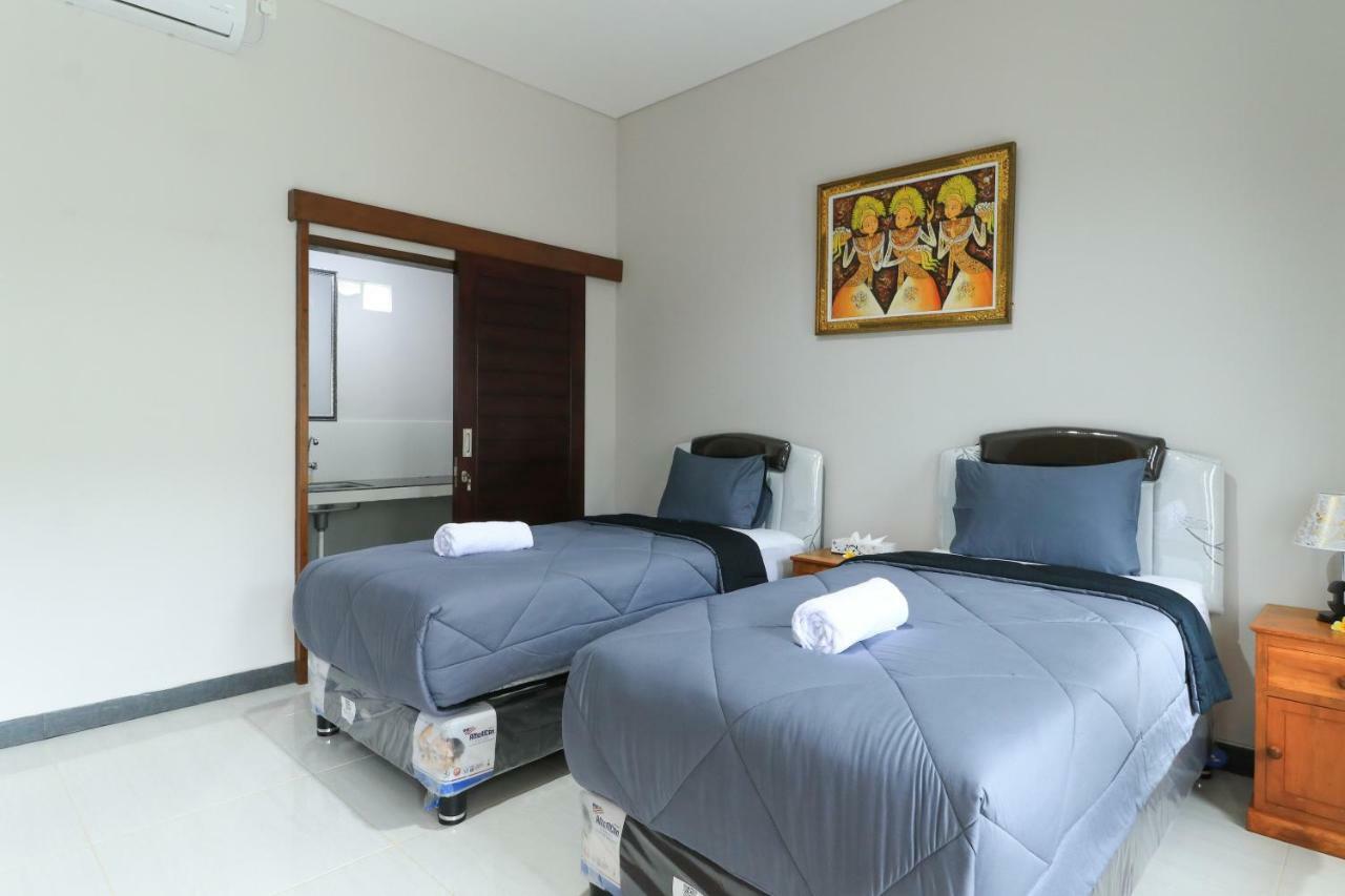 Prasada Guesthouse Canggu Екстериор снимка