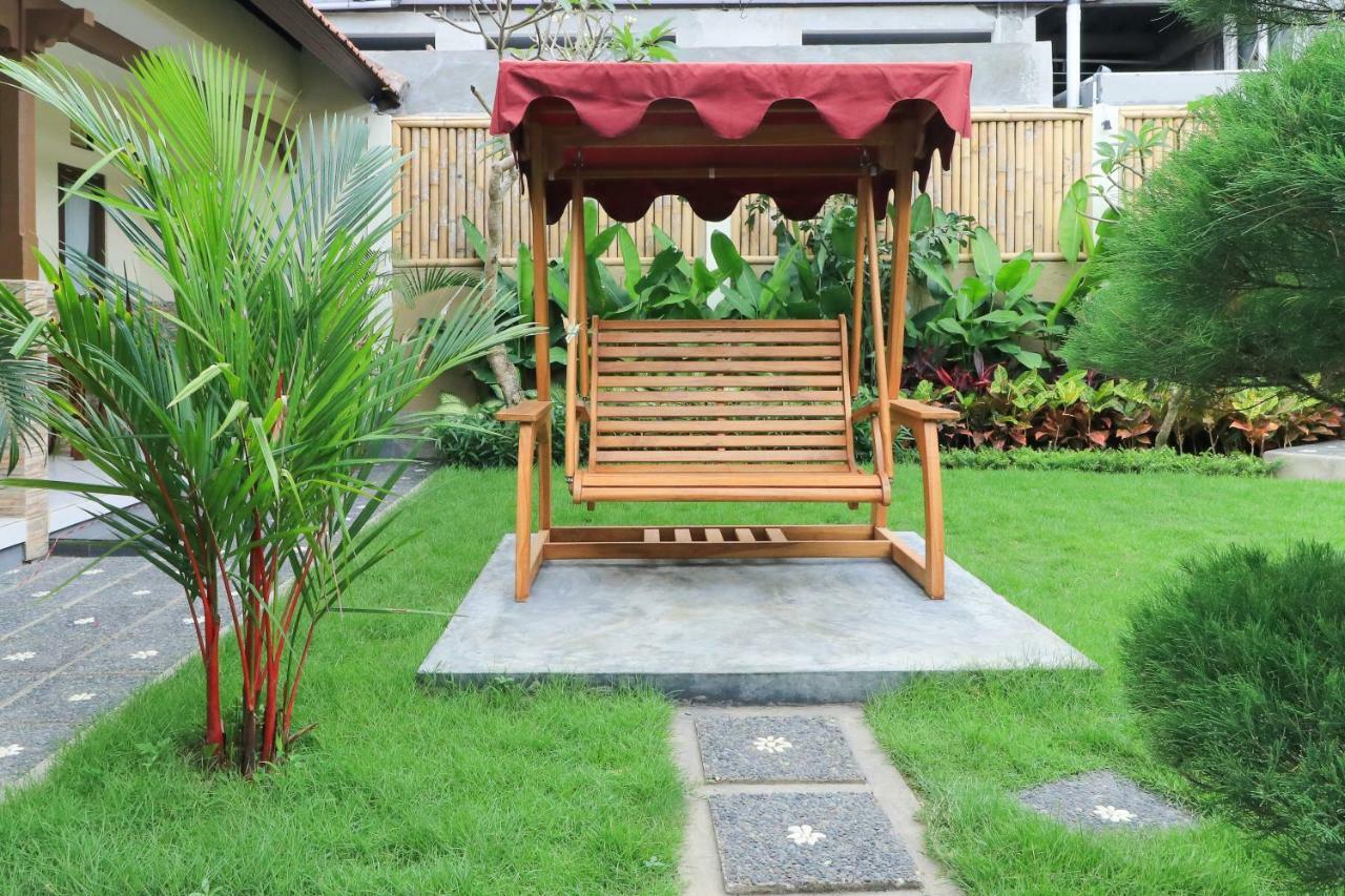 Prasada Guesthouse Canggu Екстериор снимка